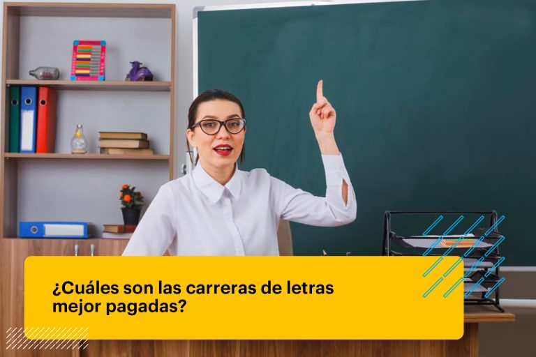 profesora de educación en un aula