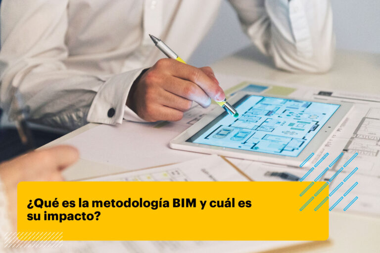 arquitecto utilizando la metodología BIM en una tableta