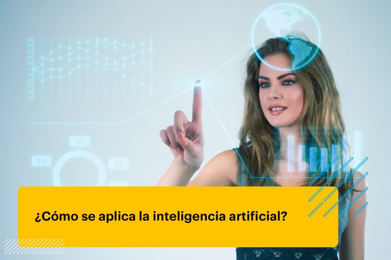 Empresaria que trabaja con las manos de las tecnologías virtuales modernas