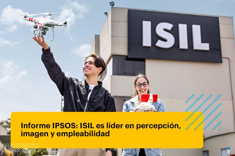 estudiantes en el campus de ISIL