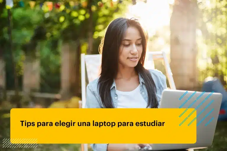 Estudiante usando una laptop